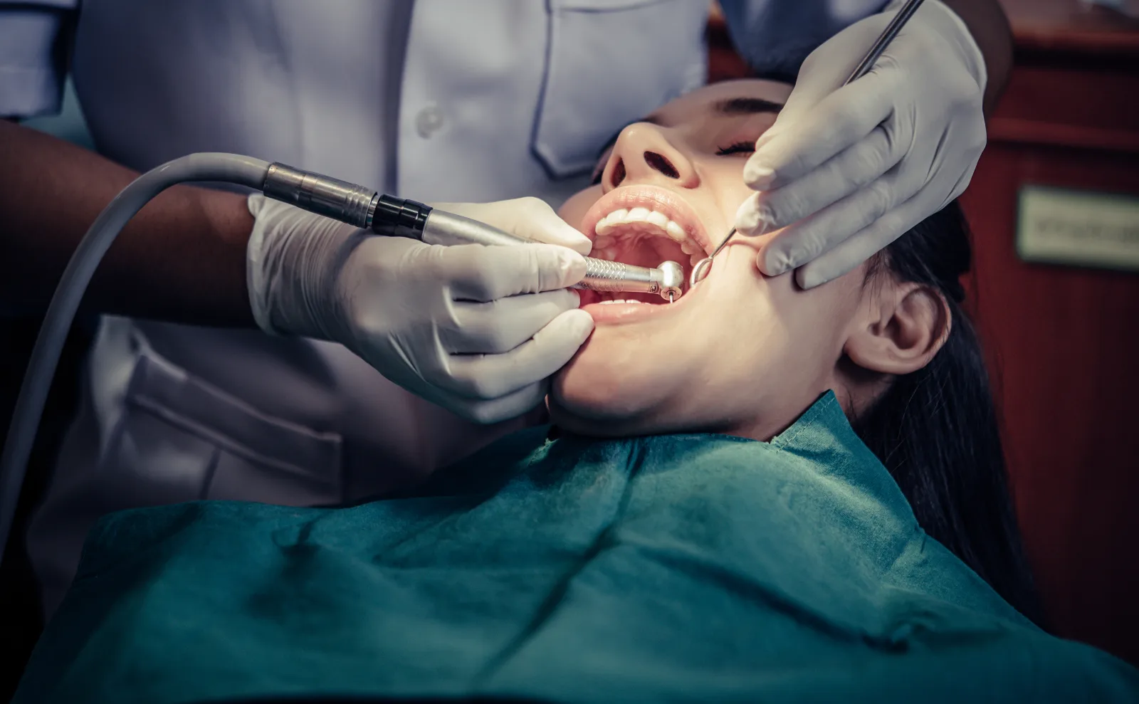 Root canal warning signs guide from Little Bites Dental Clinic