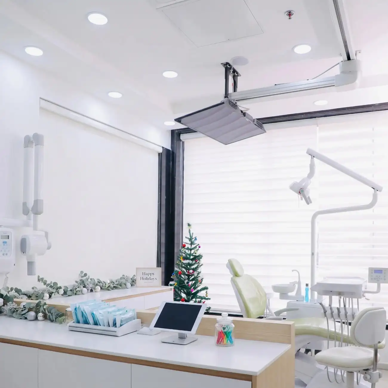 Ceiling Mounted TV at Little Bites Clinic Faridabad